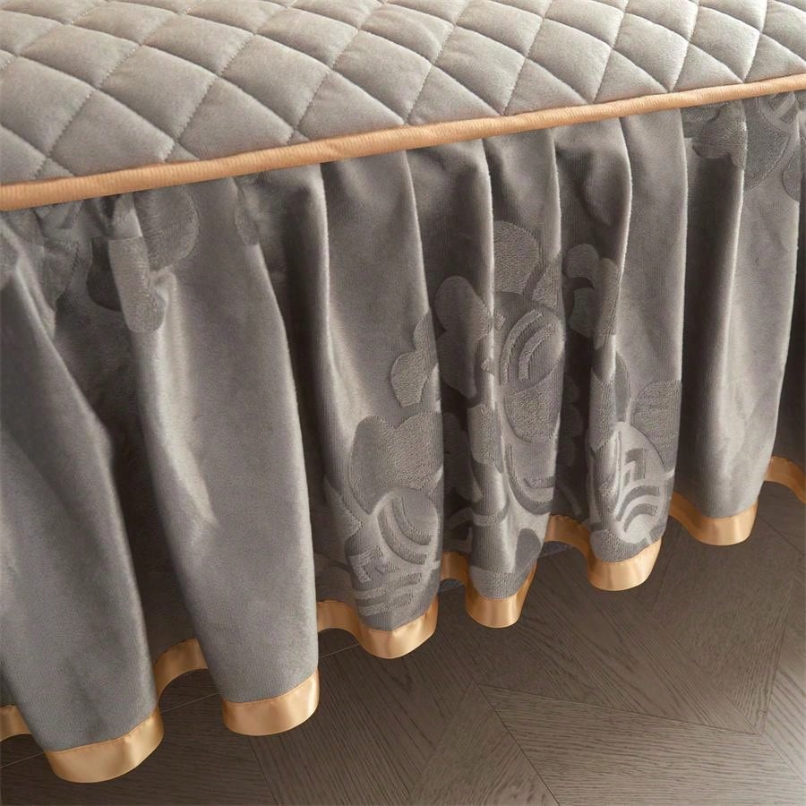 Velvet Bed Skirt Set – A Touch of Elegance and Comfort